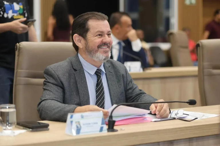 Leandro Vilela escolhe Gleison Flávio como líder do governo na Câmara de Aparecida
