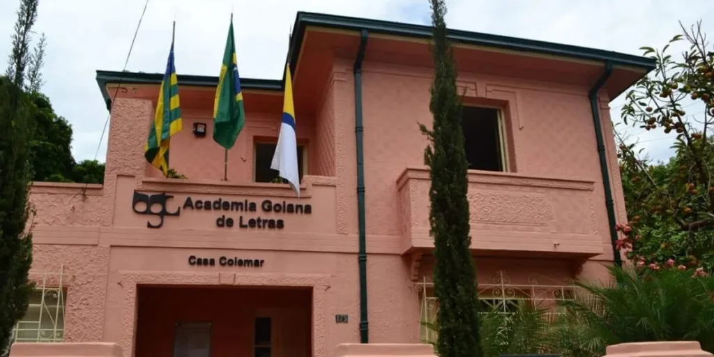 O que a Academia Goiana de Letras pode ensinar sobre Goiás?