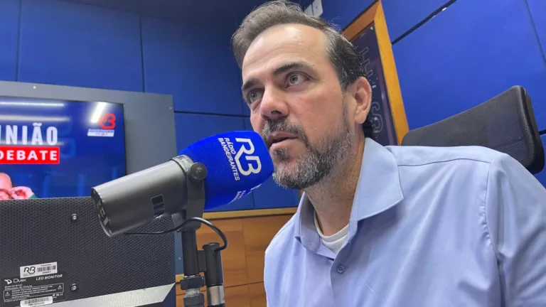 “Sou a favor de rediscutir o Pacto Federativo”, defende Gustavo Mendanha sobre emendas impositivas