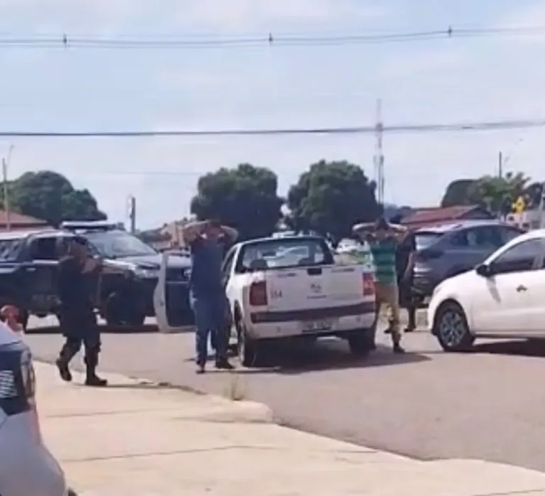 Servidores usam carro público para furtar aparelhos de ar-condicionado e são exonerados em Aparecida