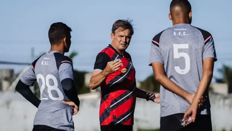 Crac de Catalão acerta contratação de técnico para disputa do Campeonato Goiano 2027